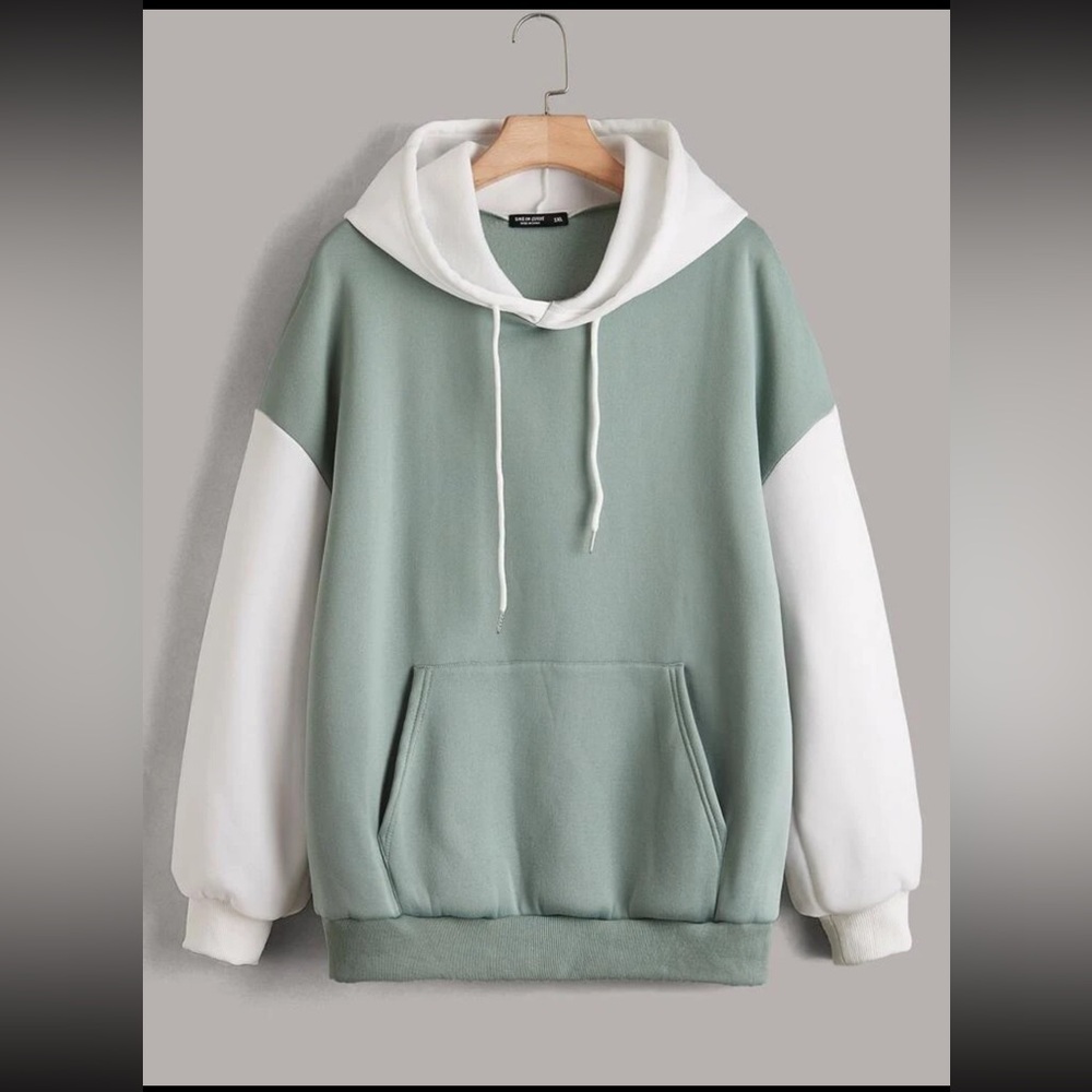 SHEIN EZwear Plus Drop Shoulder Two Tone Drawstring Hoodie